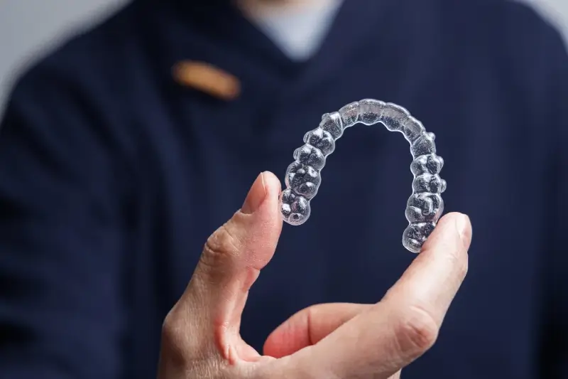 Aparat nakładkowy Invisalign